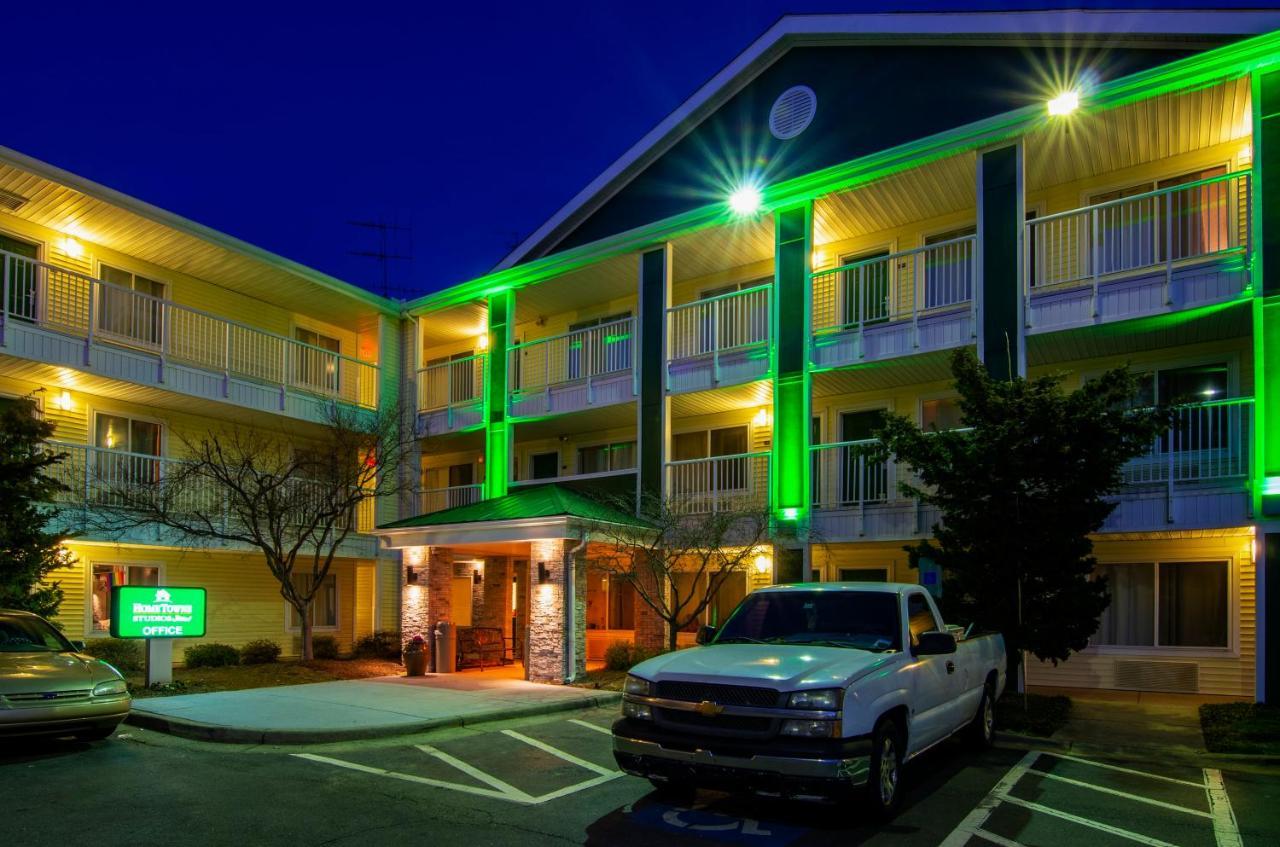 Hometowne Studios By Red Roof Winston-Salem - University Pkwy Exterior foto